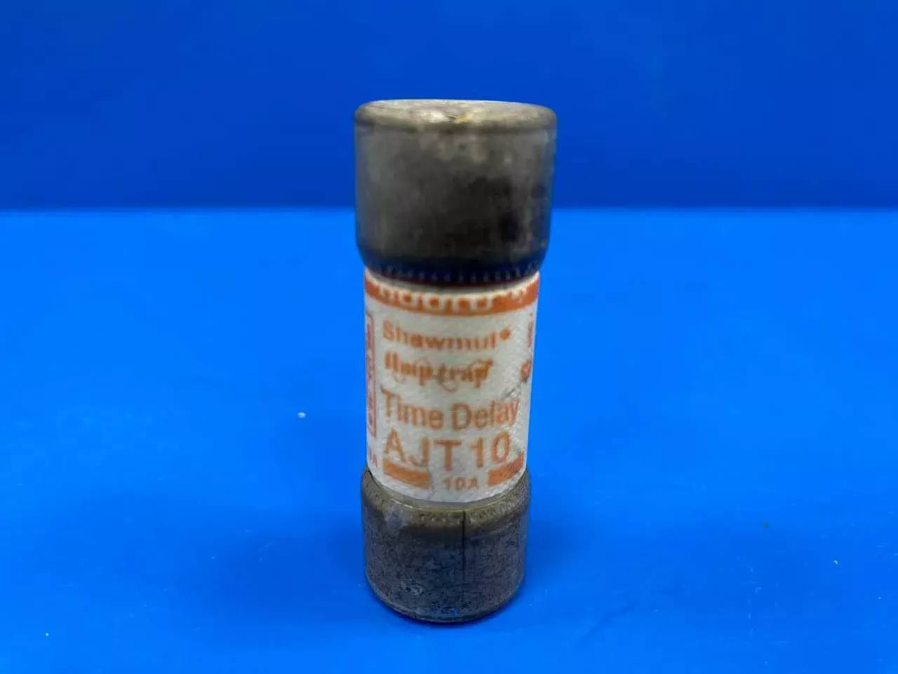 10 Amp Class J Time Delay Fuse 600V Mersen Amp-Trap 2000 AJT-10