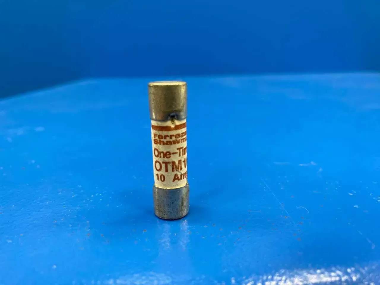 10 Amp Class K5 One-Time Midget Fuse 250V Mersen OTM-10