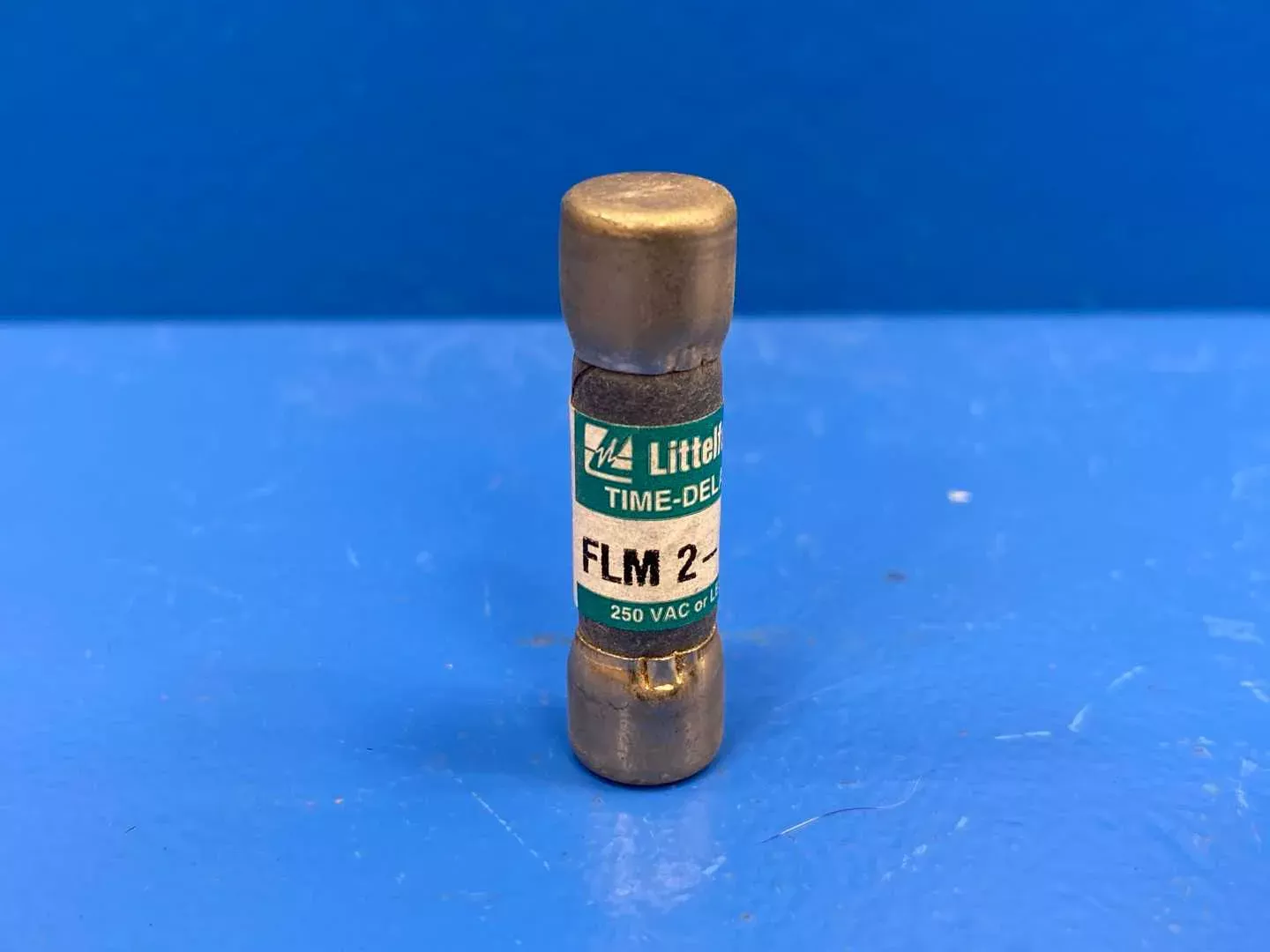 2-1/2 Amp Time Delay Midget Fuse 250V Littelfuse Slo-Blo FLM-2-1/2