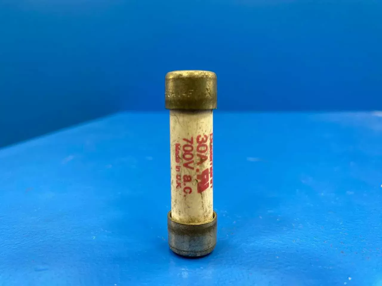 30 Amp Semiconductor Fuse 700V Bussmann FWP-30A14F