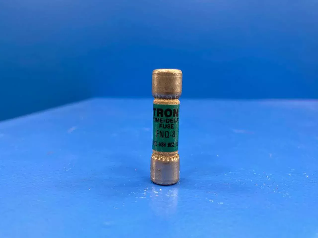 8 Amp Class CC Time Delay Fuse 600V Bussmann FNQ-8