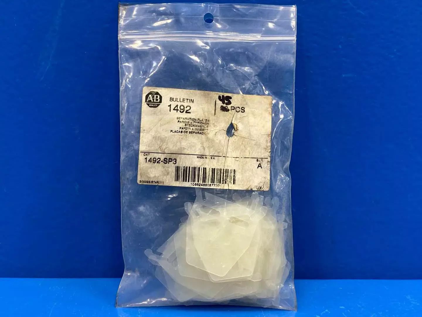 Allen-Bradley 1492-SP3 Allen Bradley Separation Plates (1pack of 45)