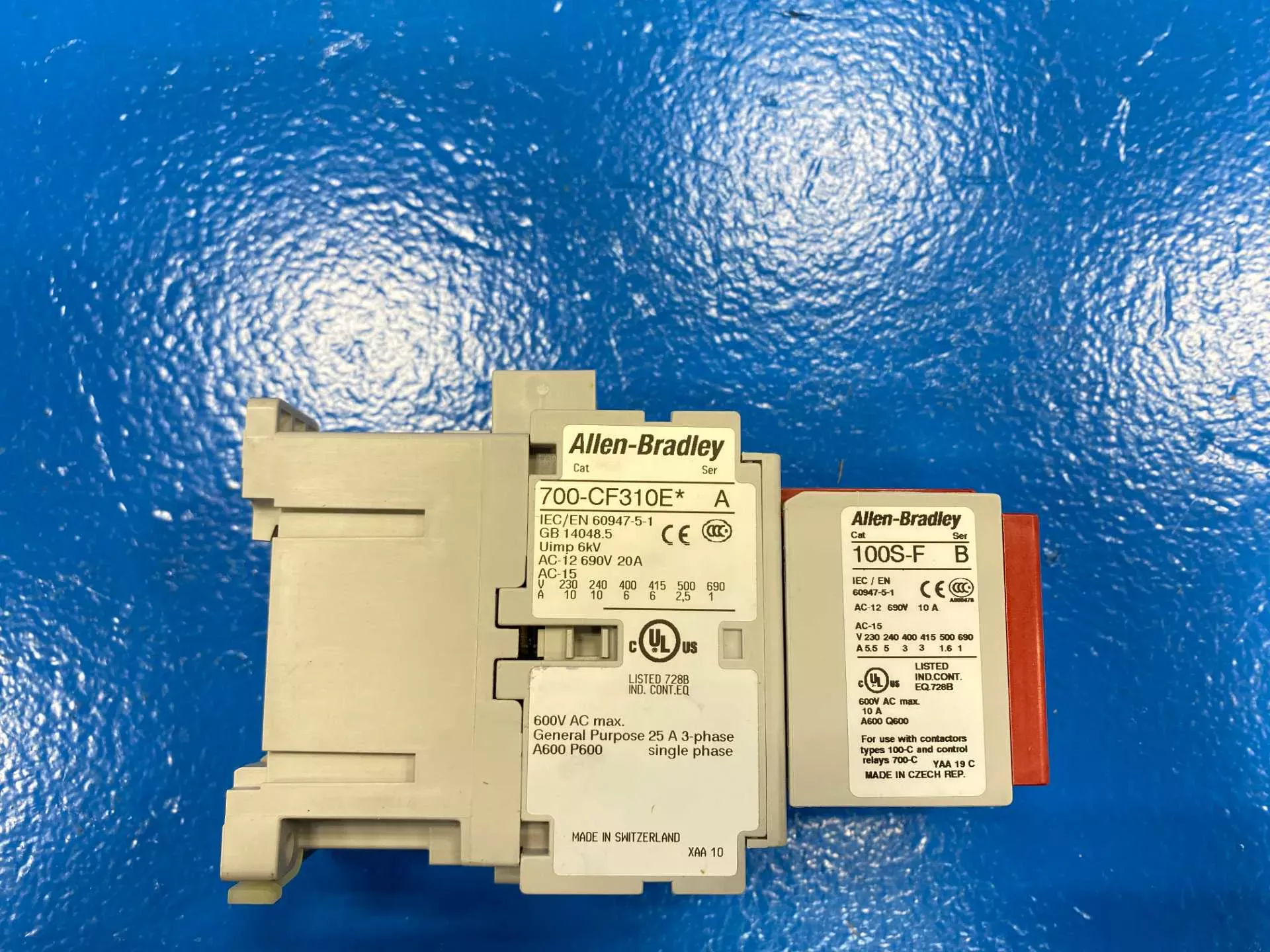 Allen-Bradley 700-CF310E / 100S-E Allen Bradley Relay w/ Guard Master