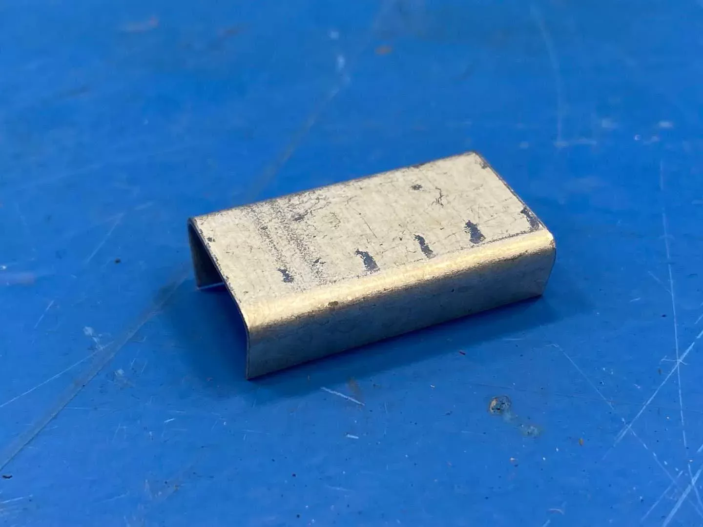Banding Clips 1" Seal Length x 1/2" Strapping Width (Bag of 560)