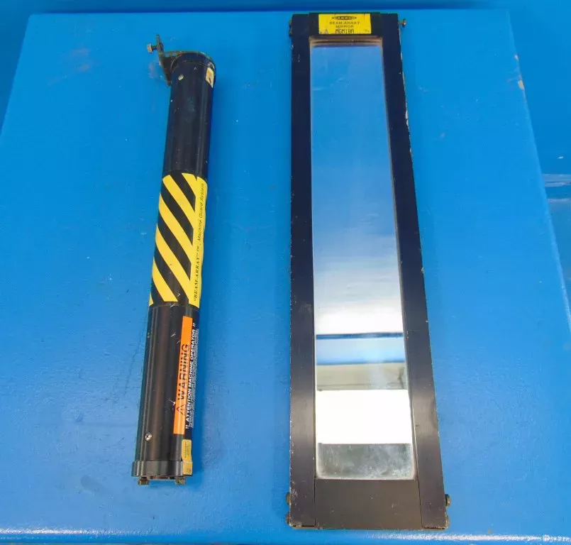Banner MGM18A MGR1816A Machine Guard LIGHT CURTAIN Receiver