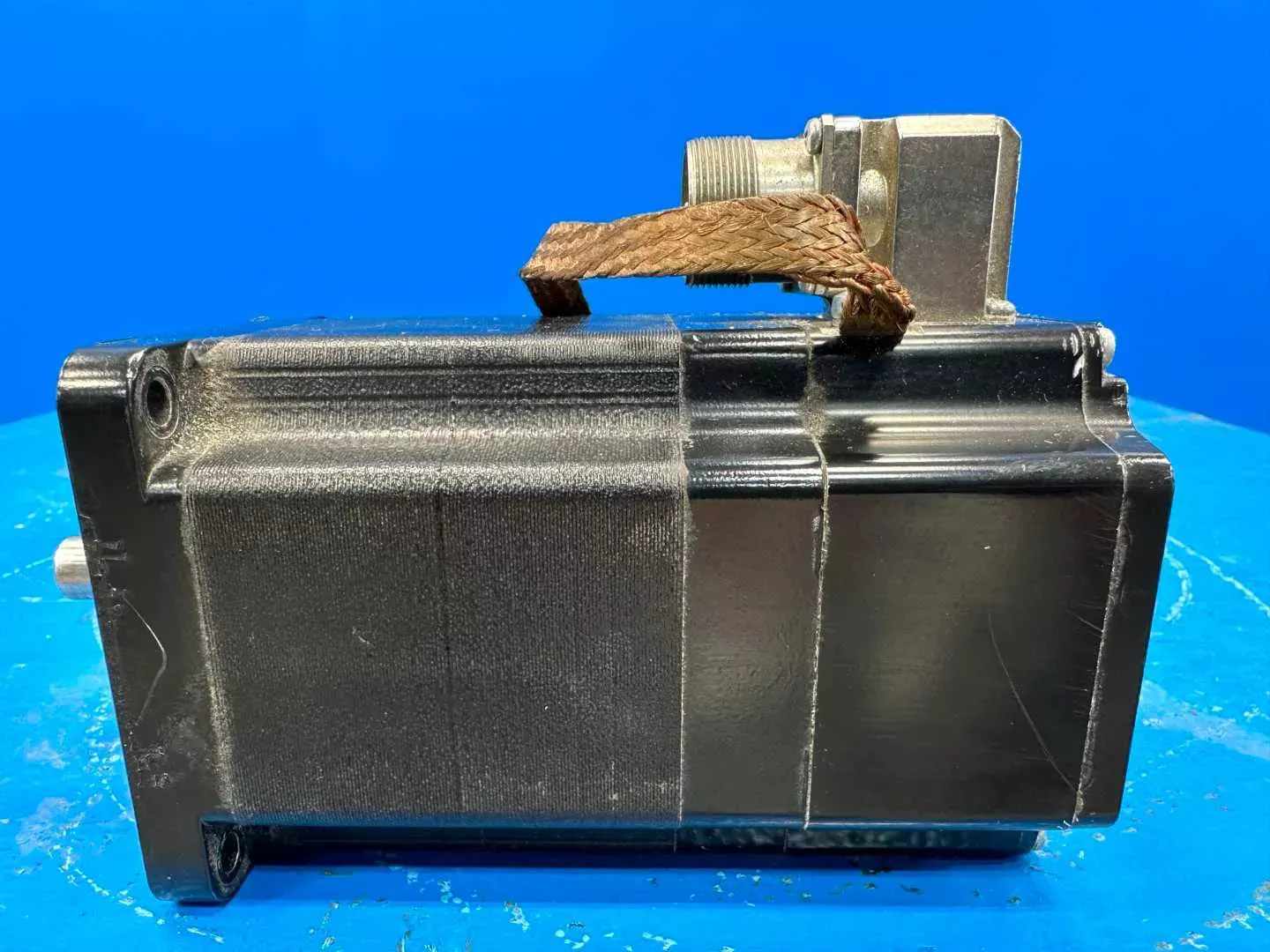 Berger Lahr VRDM3910 / 50LWCOO Schneider Electric Inverter-Duty Motor 1000 RPM