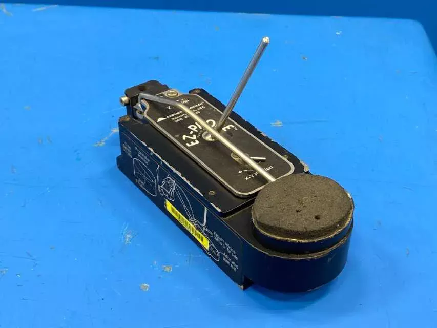 Cascade Microtech EZ-Probe Positioner 00252671