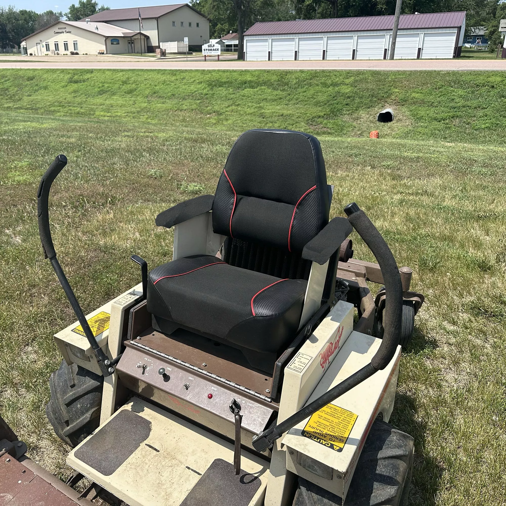 DirectFit™ Seat Cushion, Backrest & Armrest Kit for Grasshopper