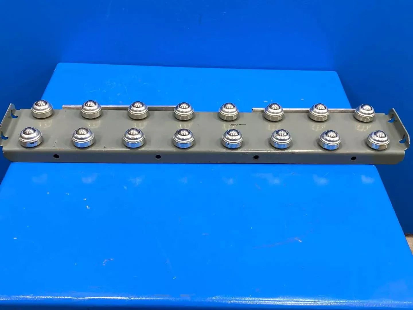 Hytrol Ball Transfer Plate 34"x7"