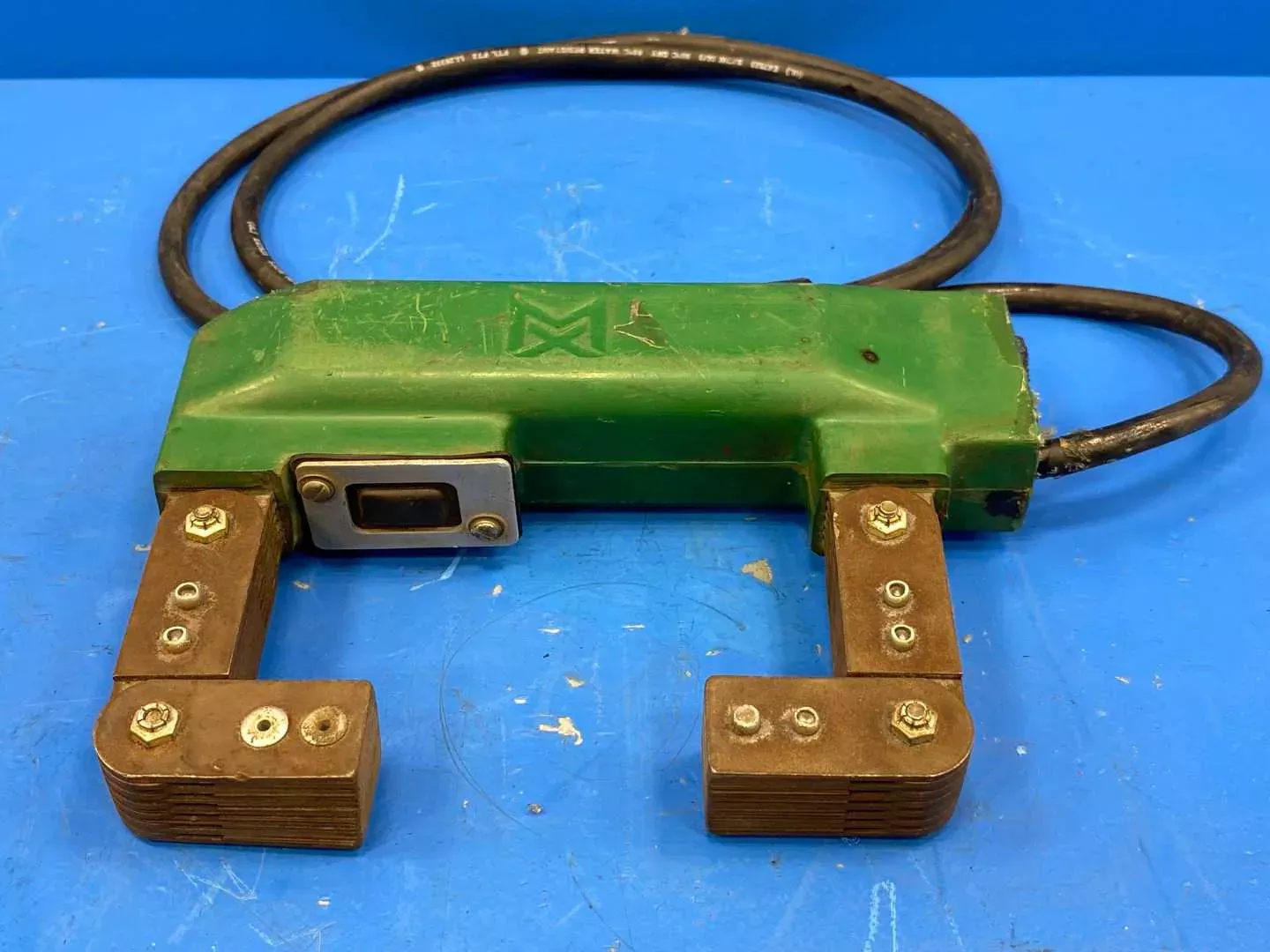 Magnaflux Y-6 Electromagnetic Yoke