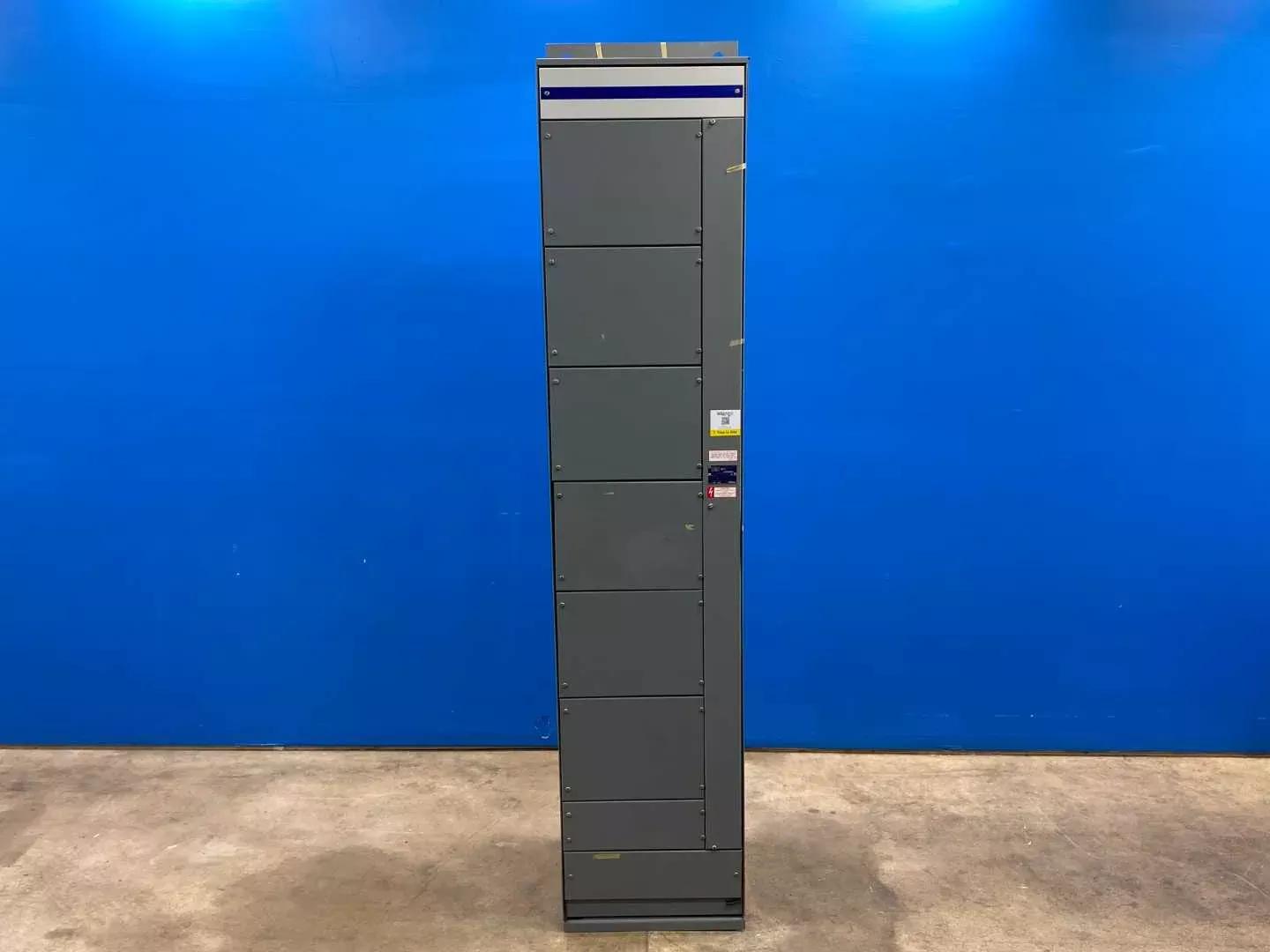 Motor Control Center Square D Model 4 600A 480V 3-Phase 600V Bus MCC